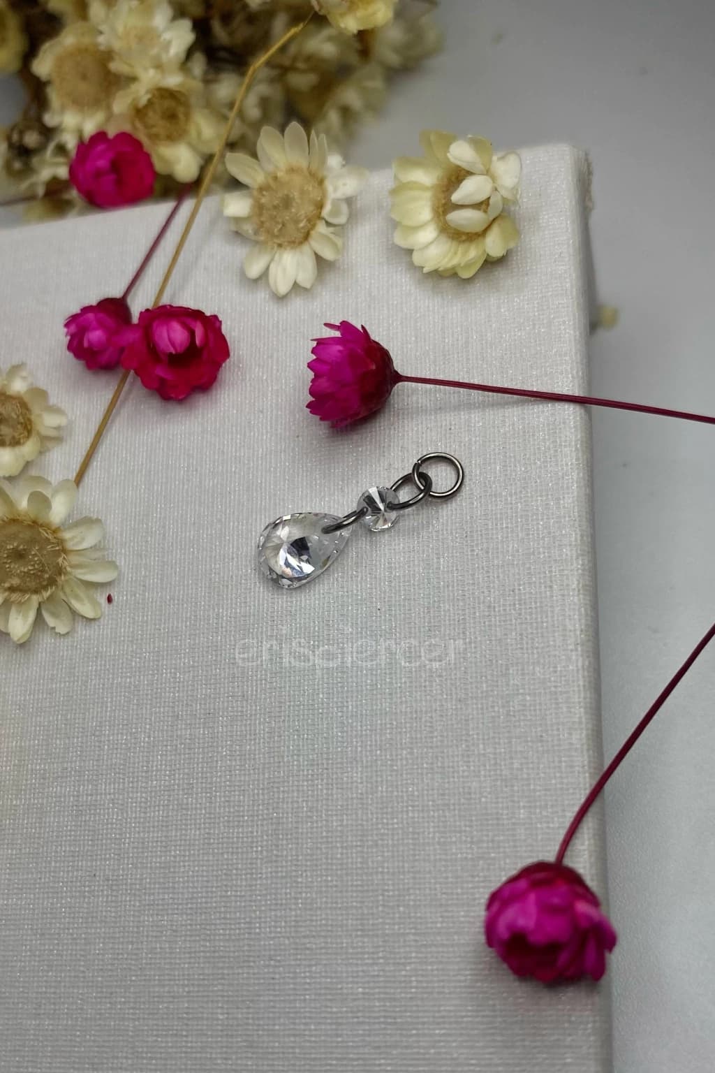 Pingente gota zircônia dupla
